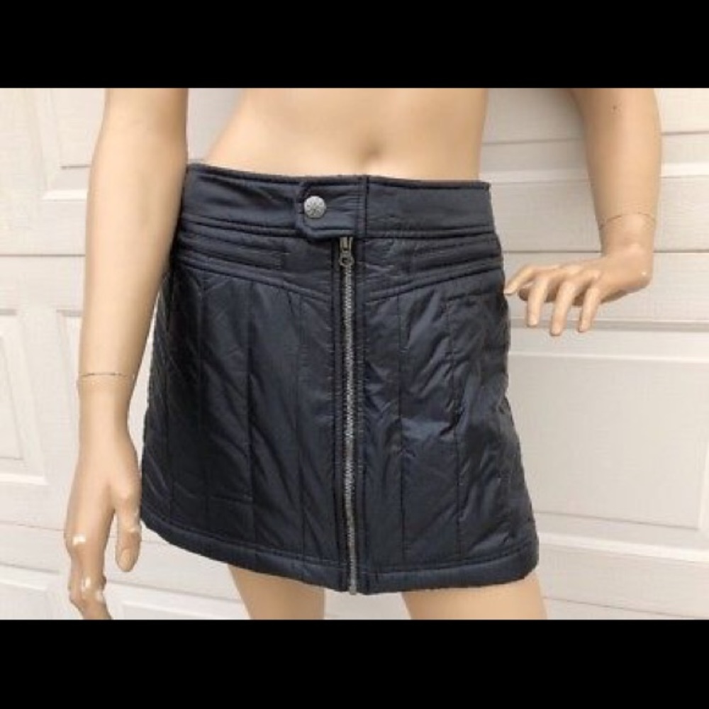 Athleta Primaloft Mini Skirt